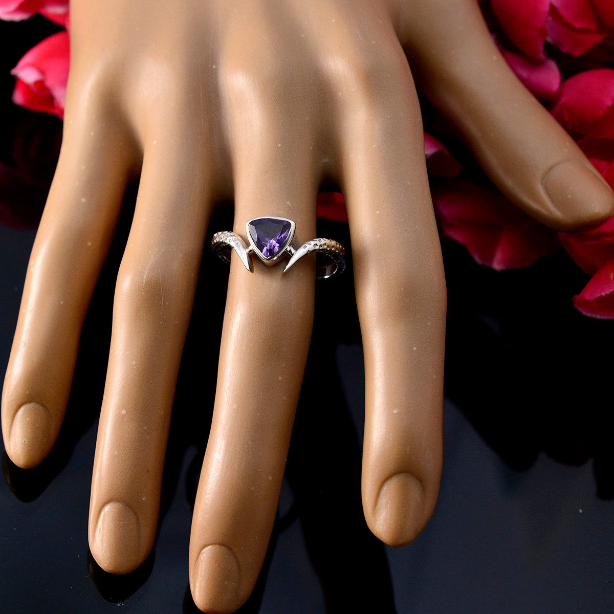 Paula Retro Purple Solitaire Ring