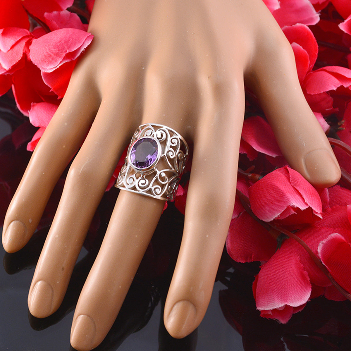 Isabella Filigree Purple Solitaire Ring