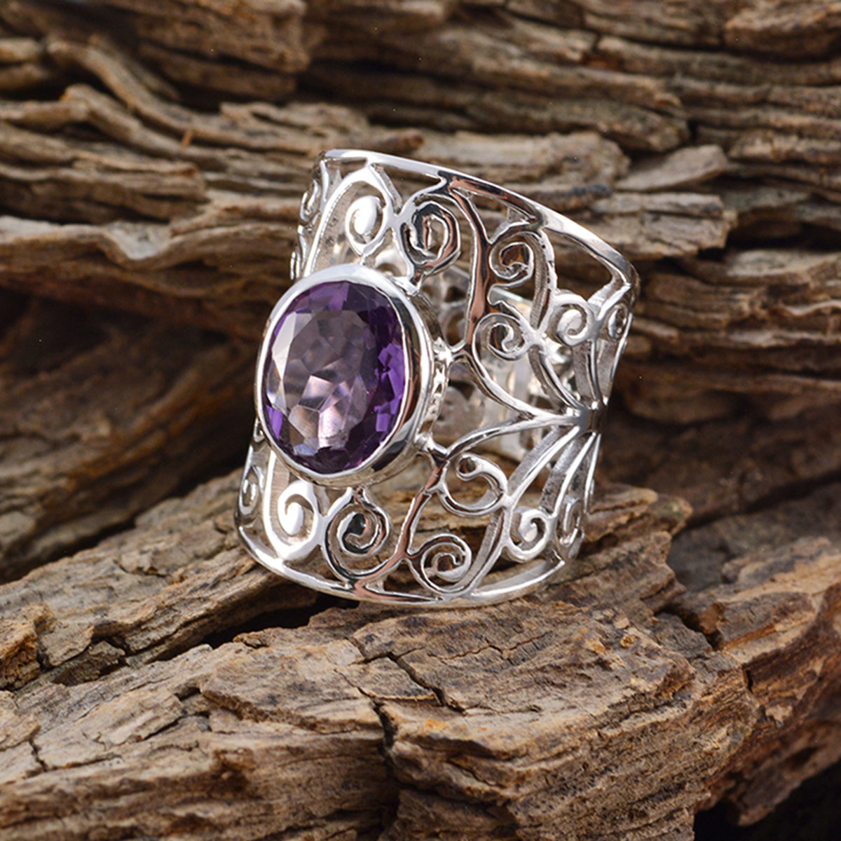 Isabella Filigree Purple Solitaire Ring