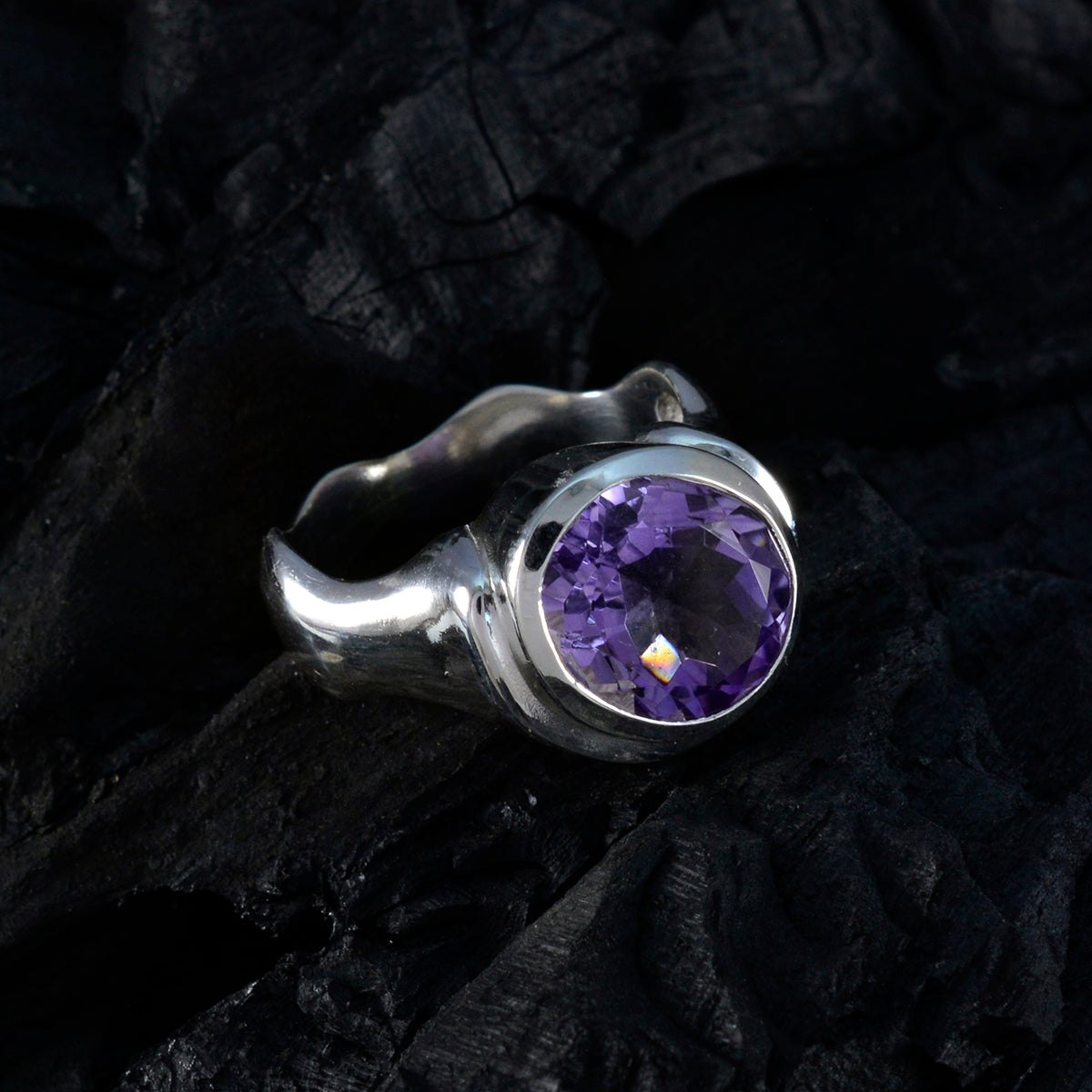 Penelope Graceful Purple Solitaire Ring