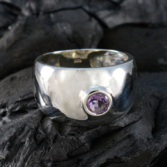 Nisa Glamorous Purple Solitaire Ring