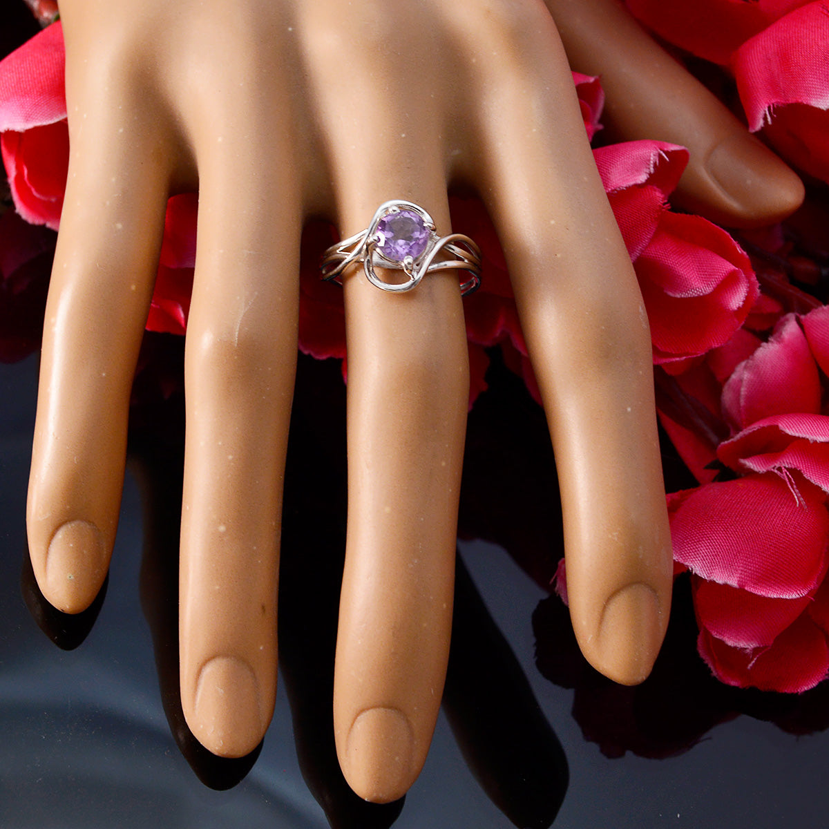 Emi Trendy Purple Solitaire Ring
