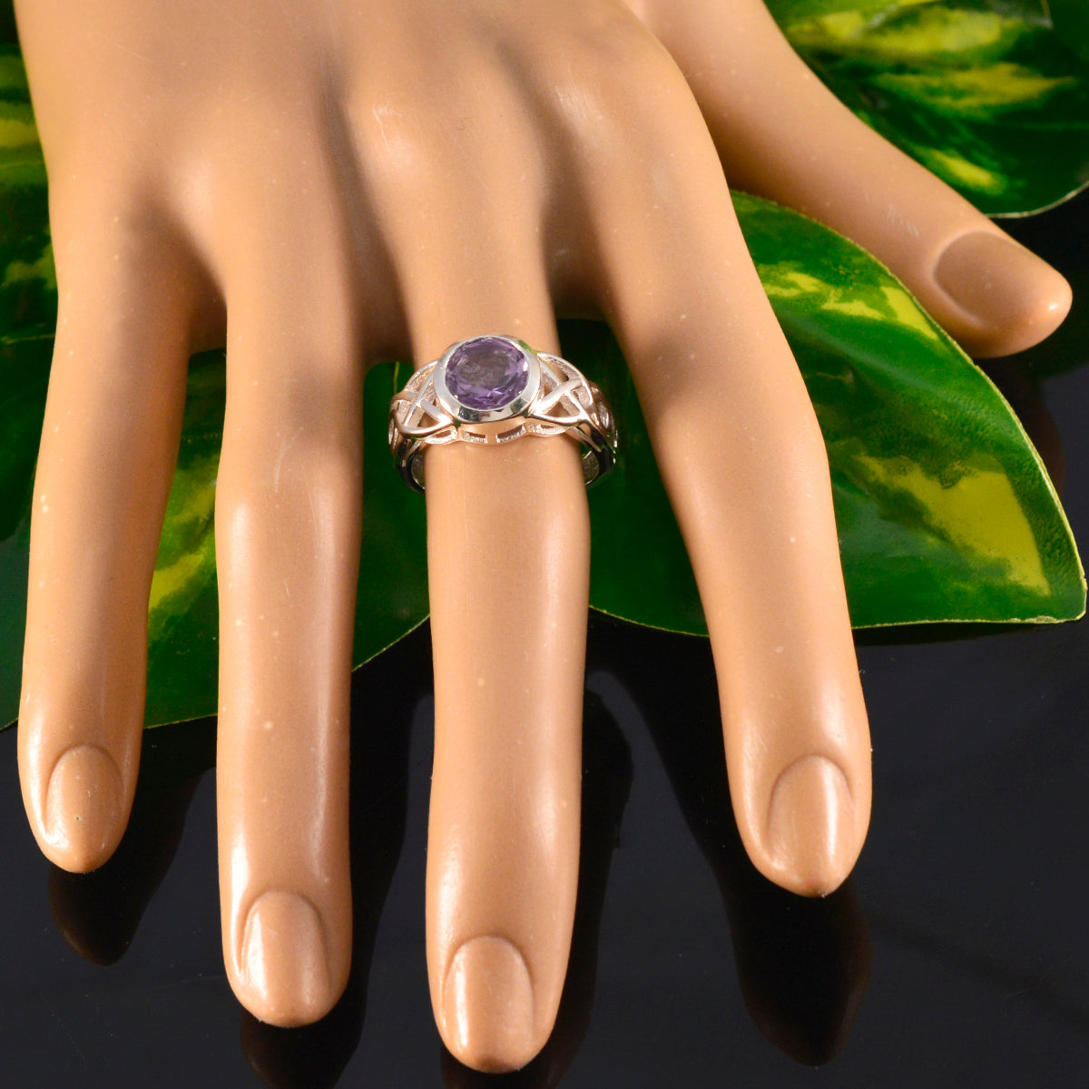 Emi Graceful Purple Solitaire Ring