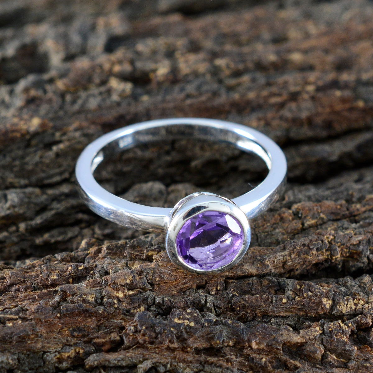 zazlle Contemporary Purple Solitaire Ring