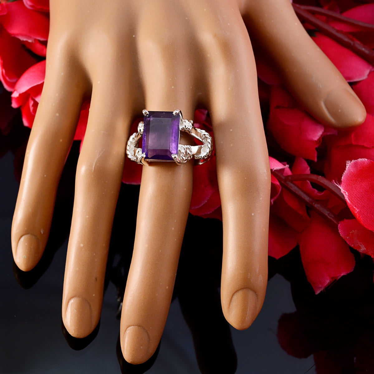 Carolina Rope-Wire Purple Solitaire Ring