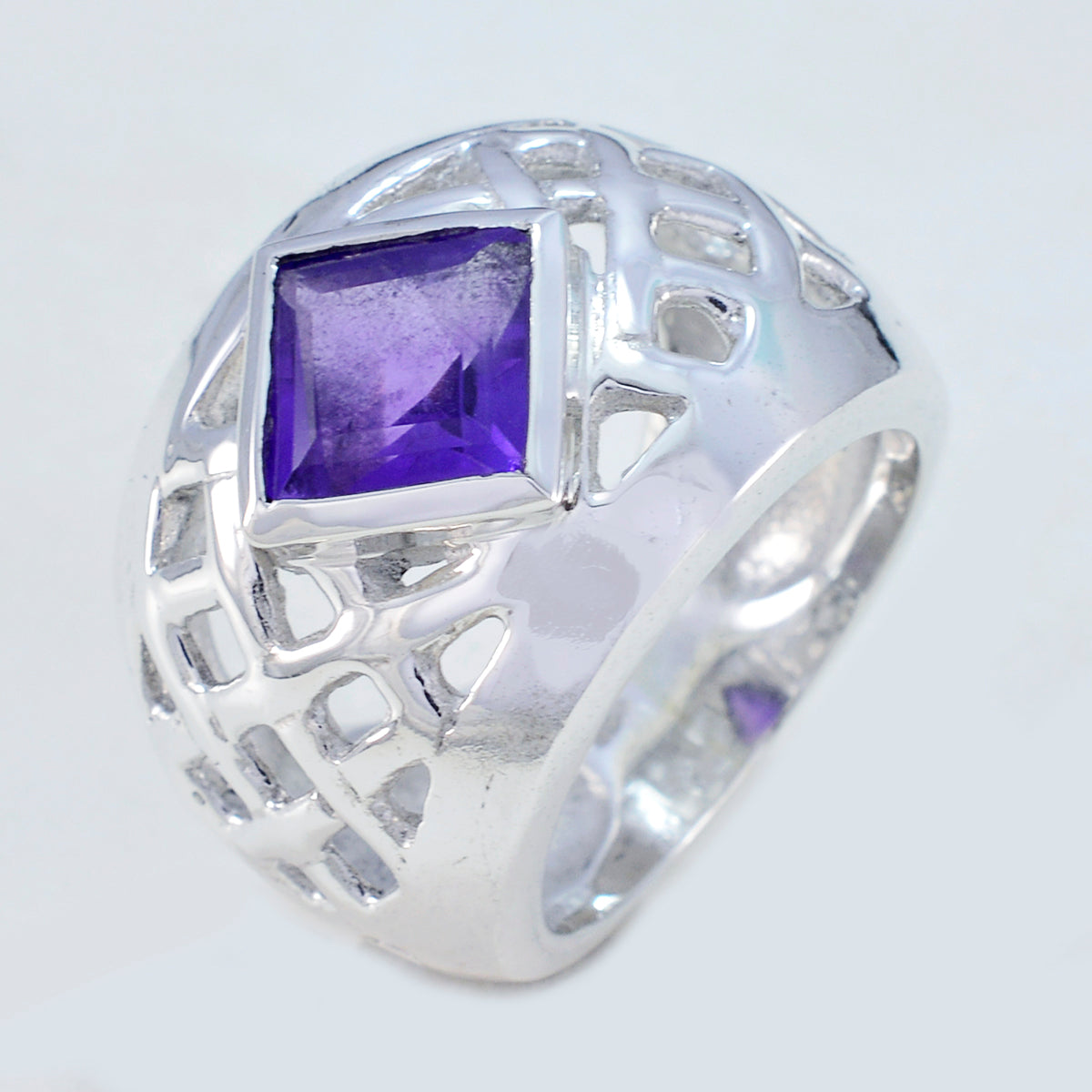 Skylar Retro Purple Solitaire Ring
