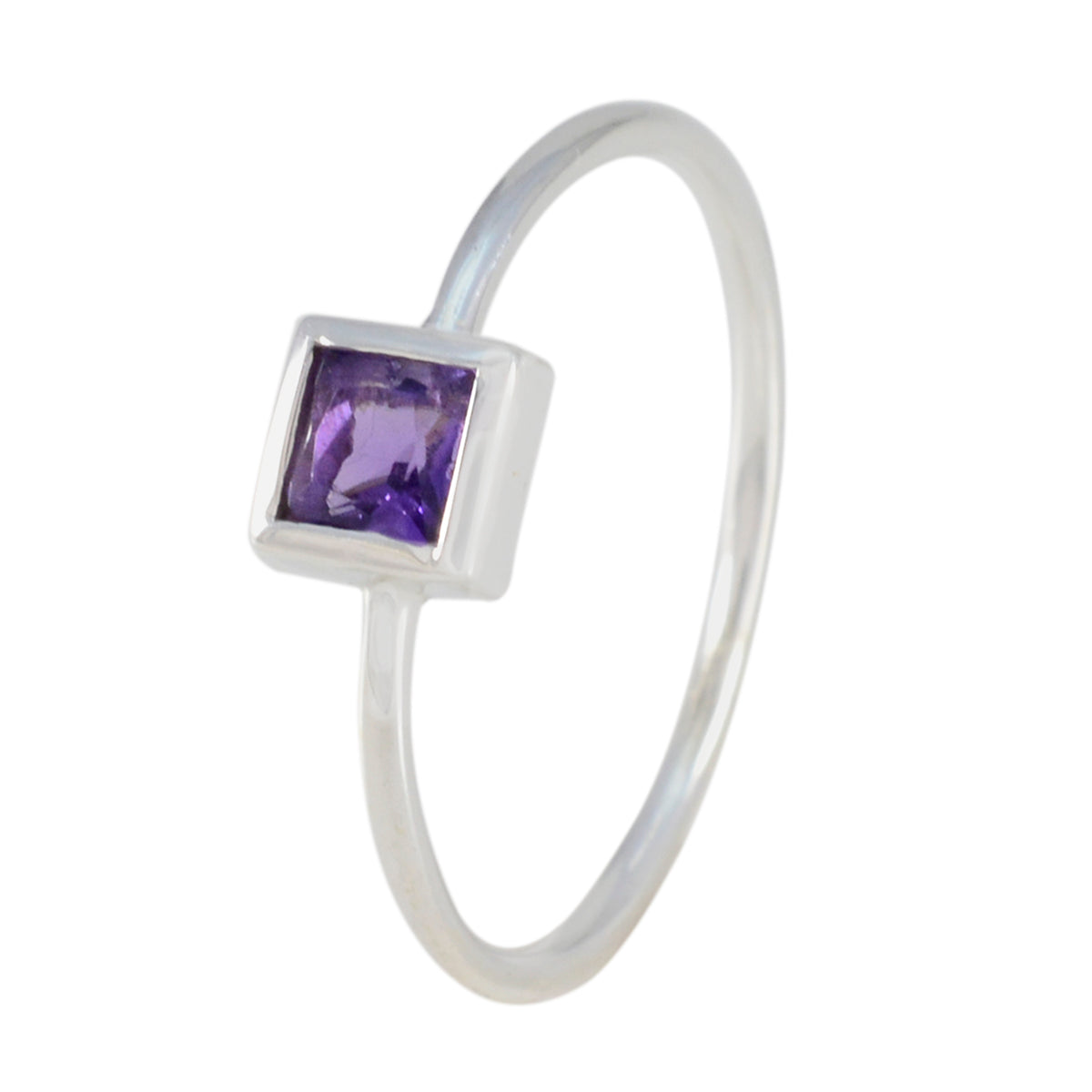 Ella Fairytale Purple Solitaire Ring