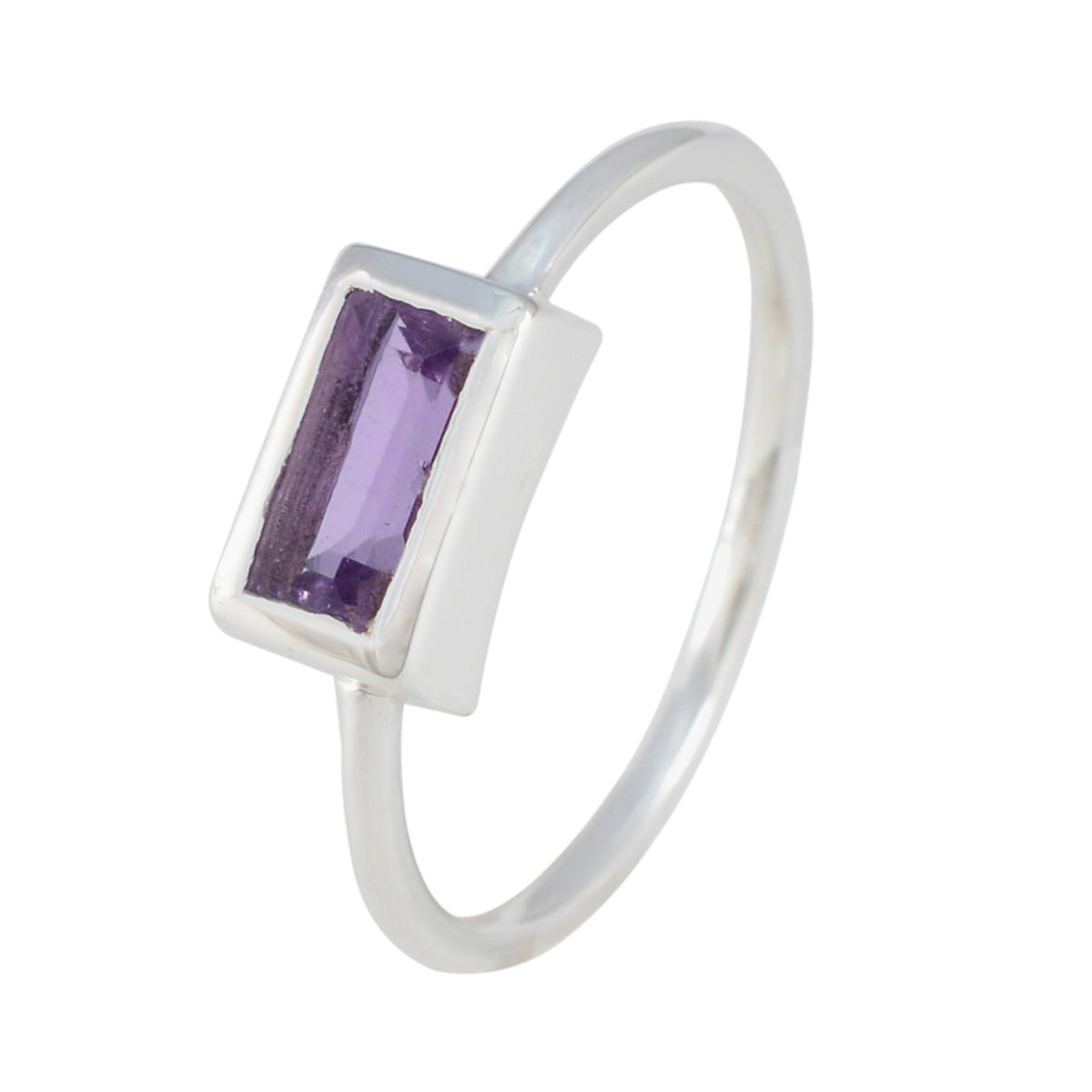 Hye-jin Glamorous Purple Solitaire Ring