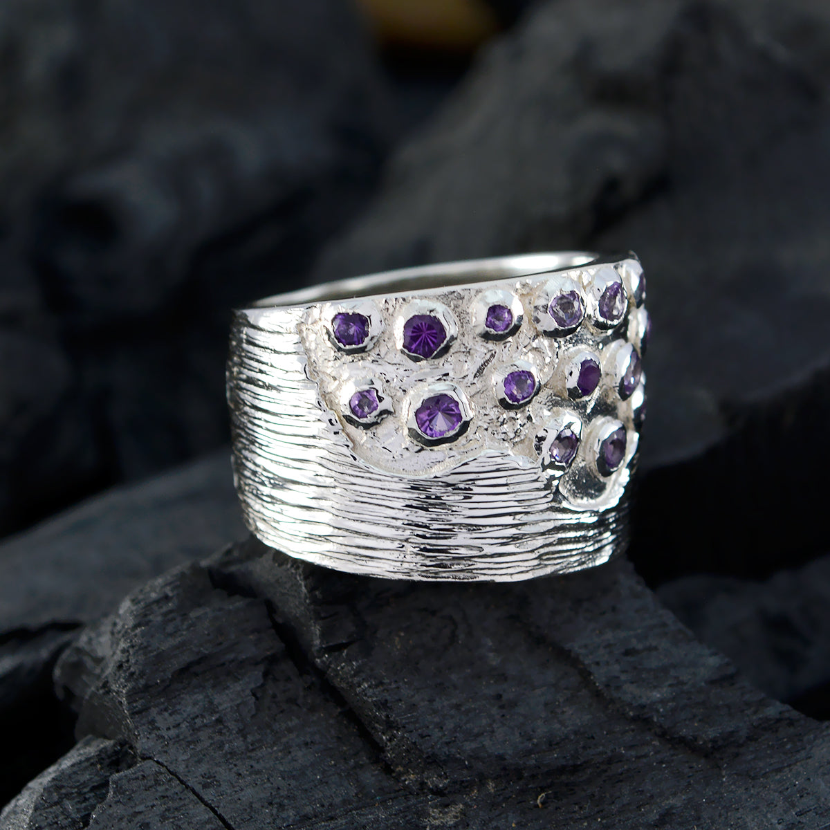 Milagros Armor Purple multiple Ring