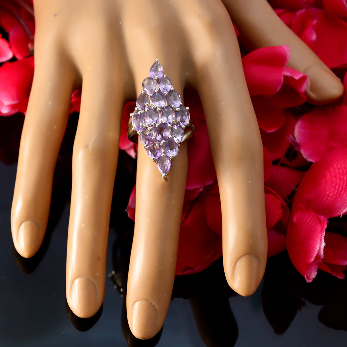 Natcha Victorian Purple multiple Ring