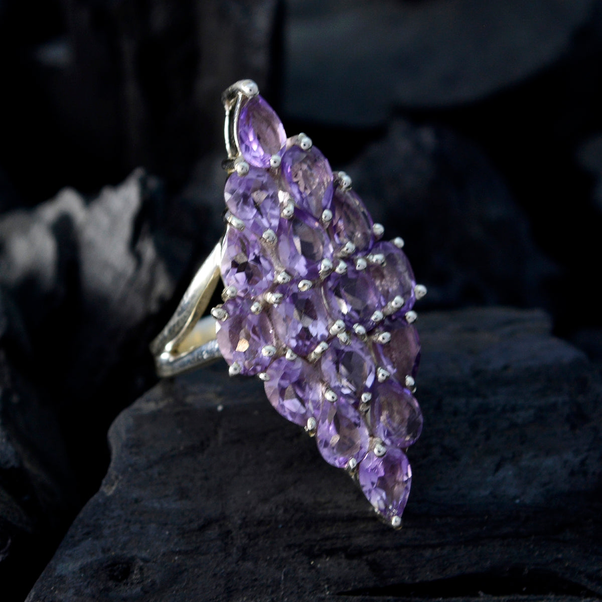 Natcha Victorian Purple multiple Ring