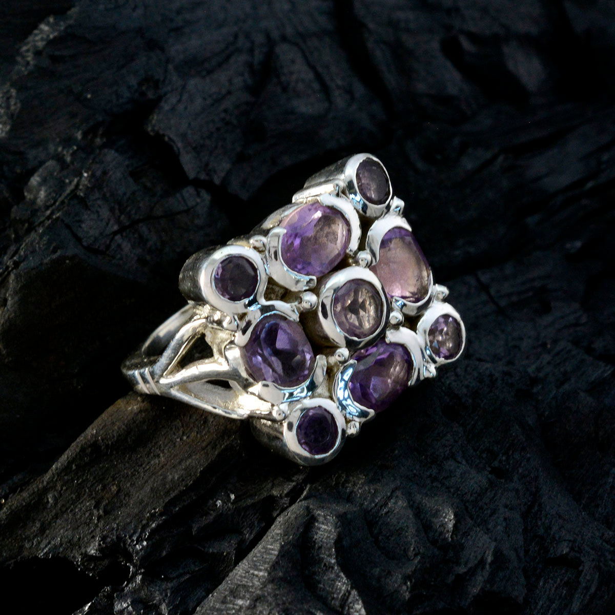 Nia Armor Purple Navratna Ring