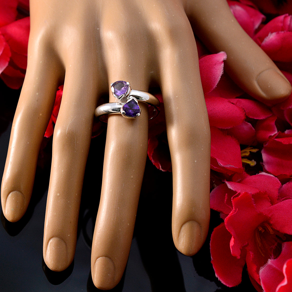 Teresa Contemporary Purple Toi et Moi Ring