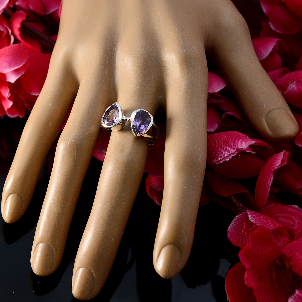 lara Trendy Purple Toi et Moi Ring