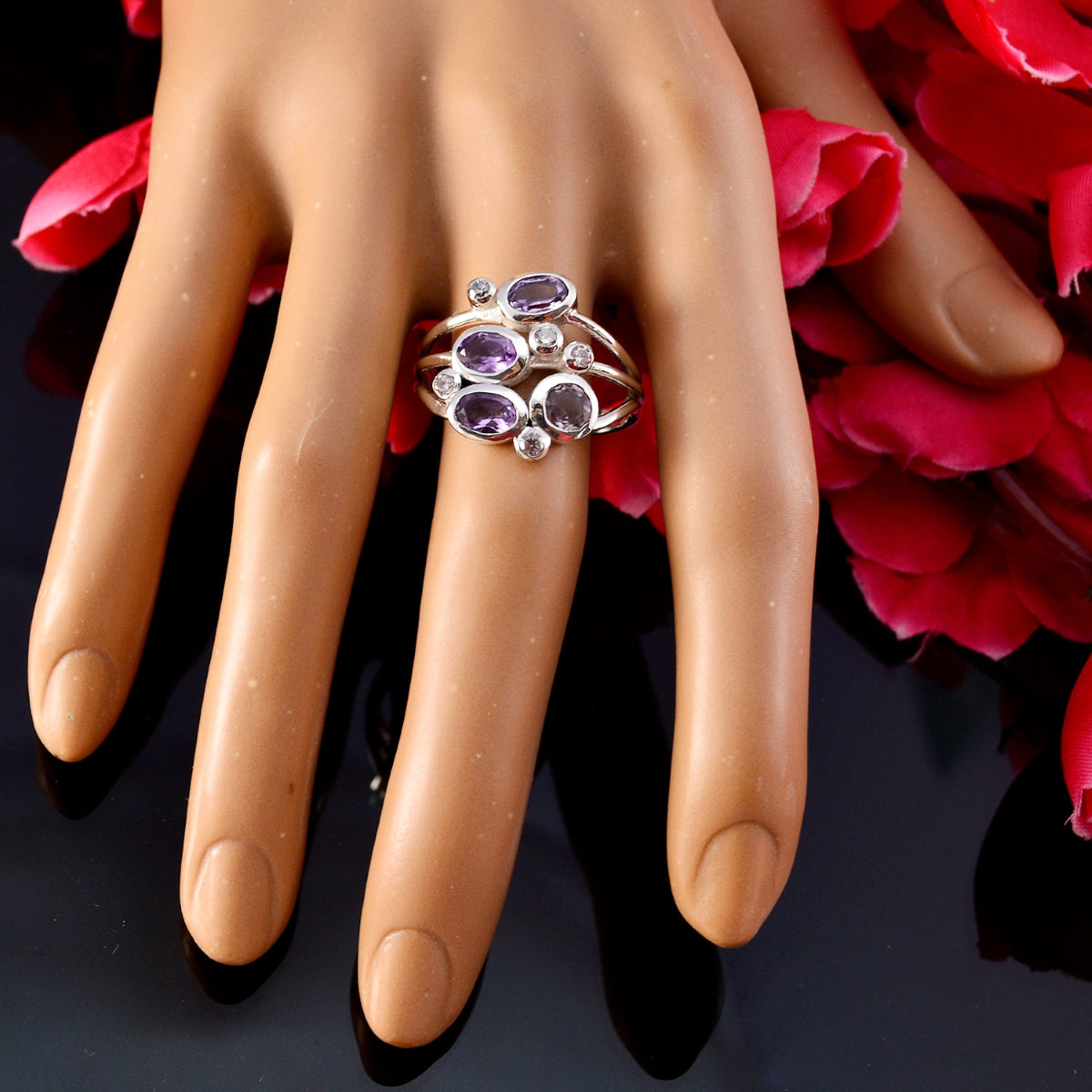 Freya Glamorous Purple quarter Ring