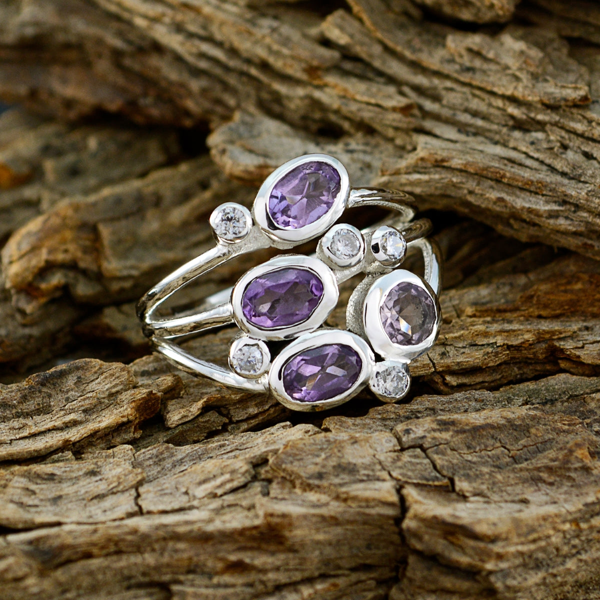 Freya Glamorous Purple quarter Ring