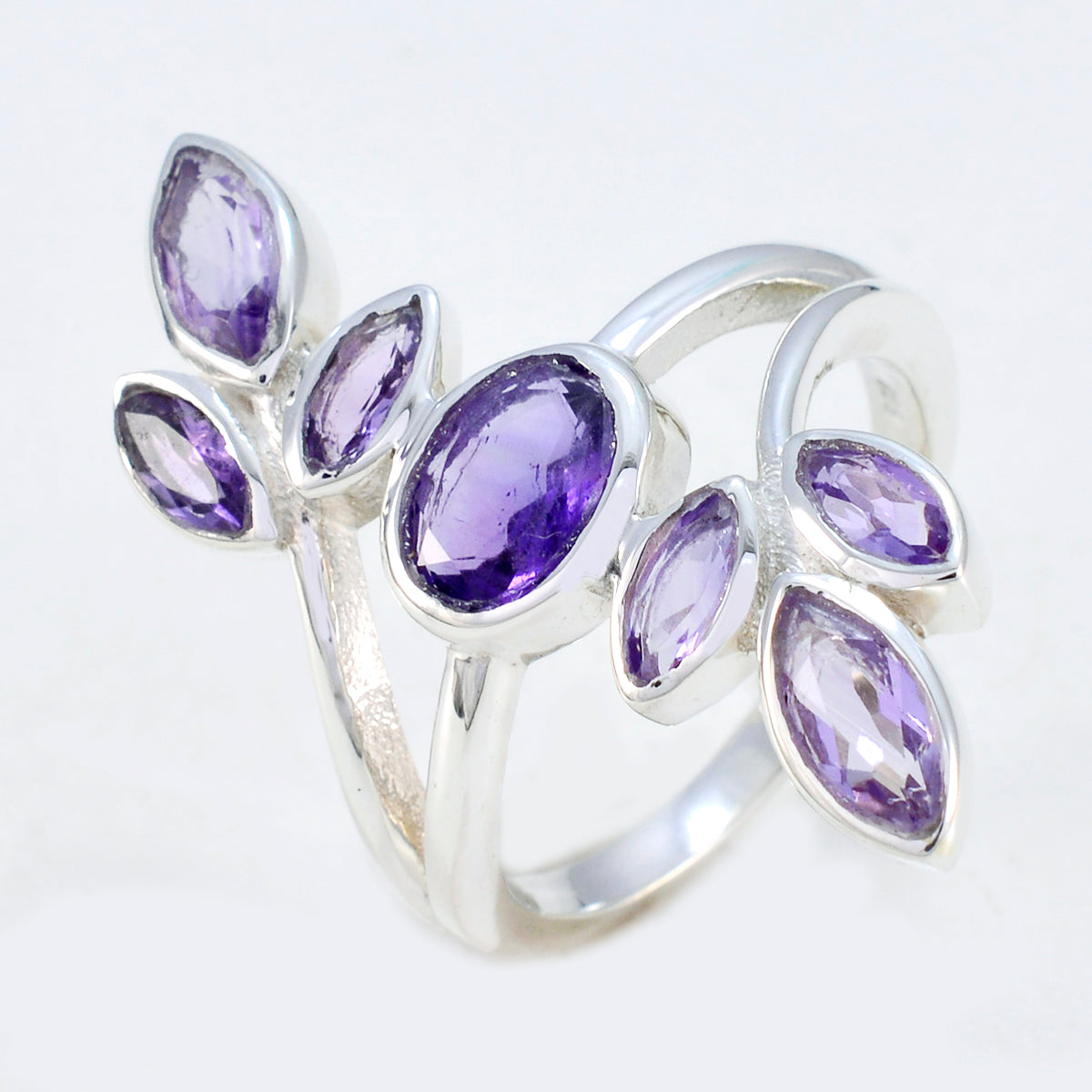 Aisha Leafy Purple Hepta Ring