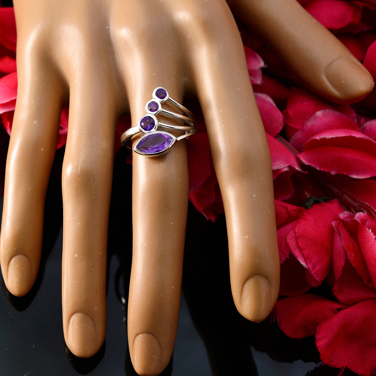 Araya Artisan Purple quarter Ring