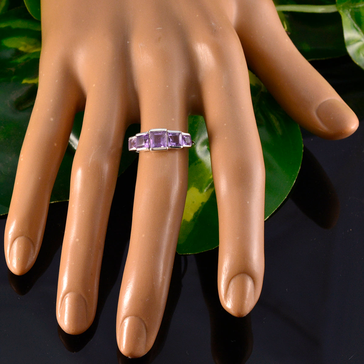 Priya Luxurious Purple Penta Ring