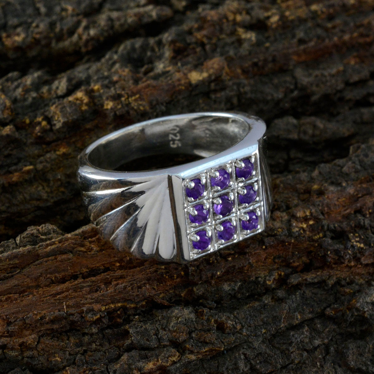 Ellie Abstract Purple navratna Ring