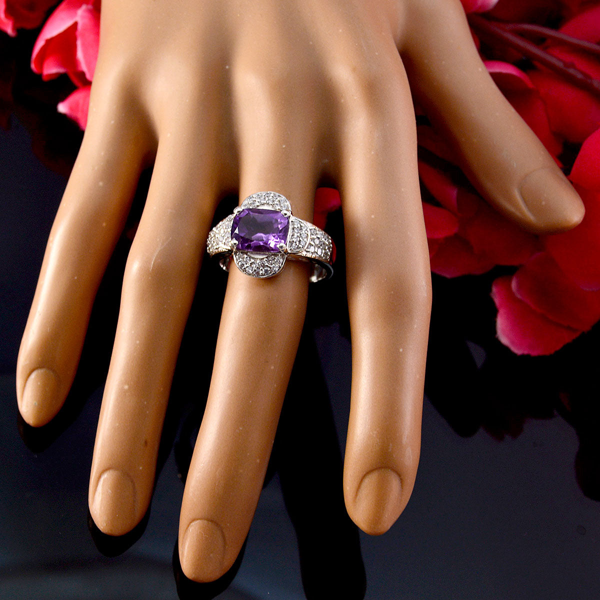 Dewi Contemporary Purple Halo Ring