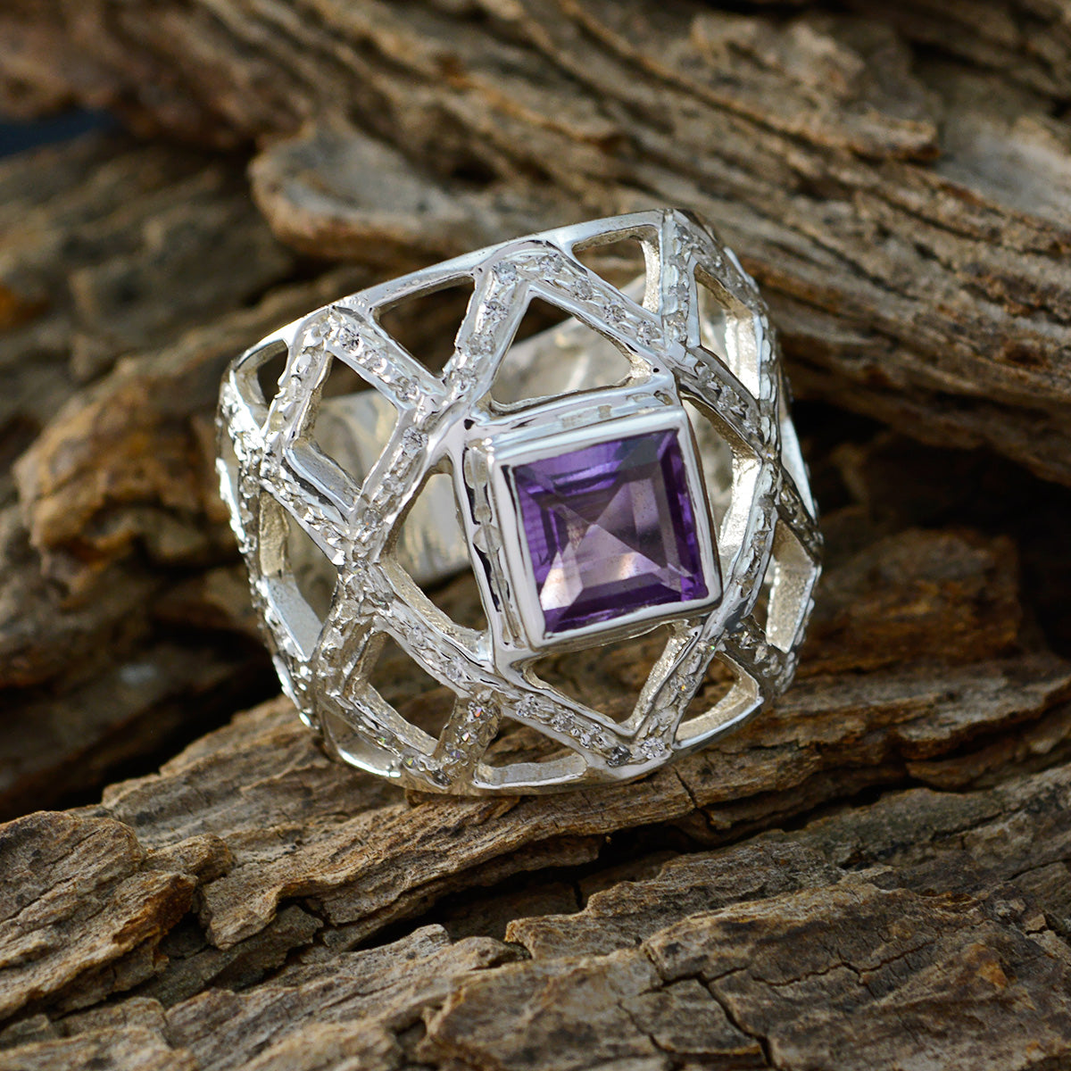 Aurora Abstract Purple Halo Ring