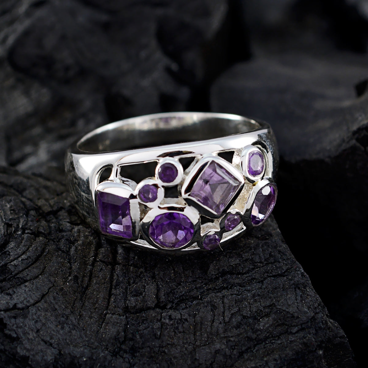 Rosa Contemporary Purple quarter Ring