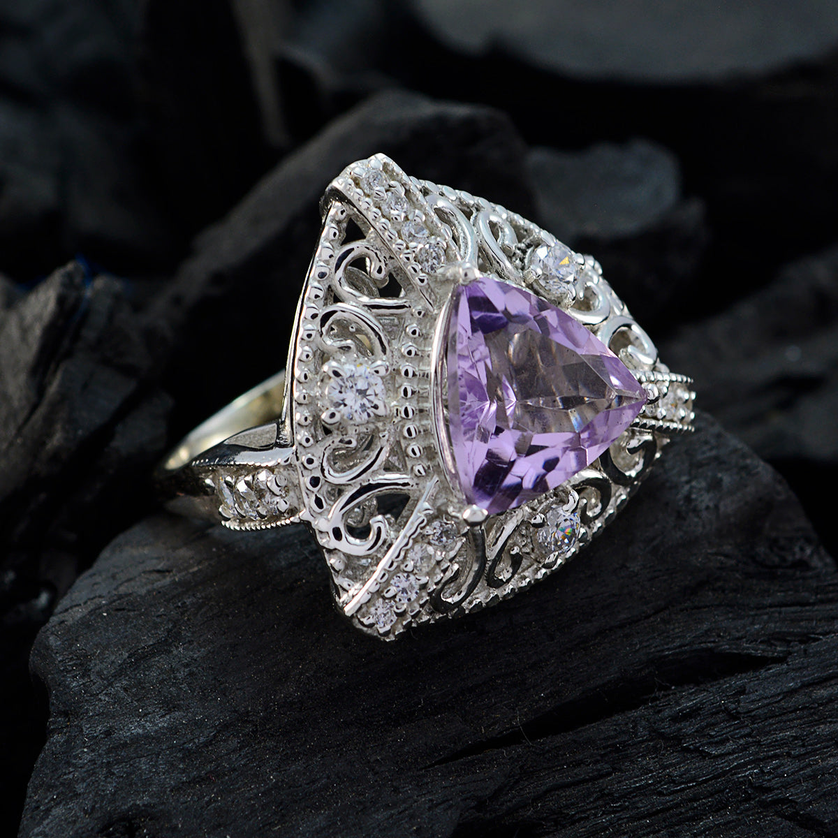 Clara Filigree Purple Halo Ring