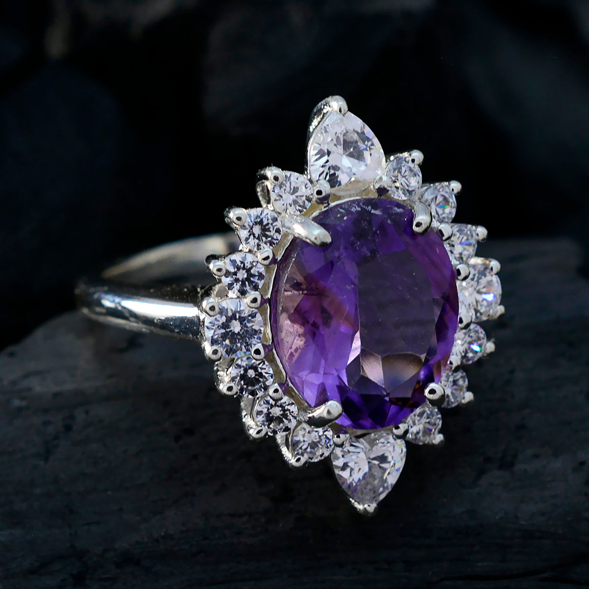 Camila Trendy Purple Halo Ring
