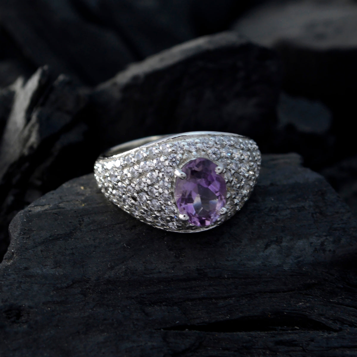 Yasmin Luxurious Purple Halo Ring