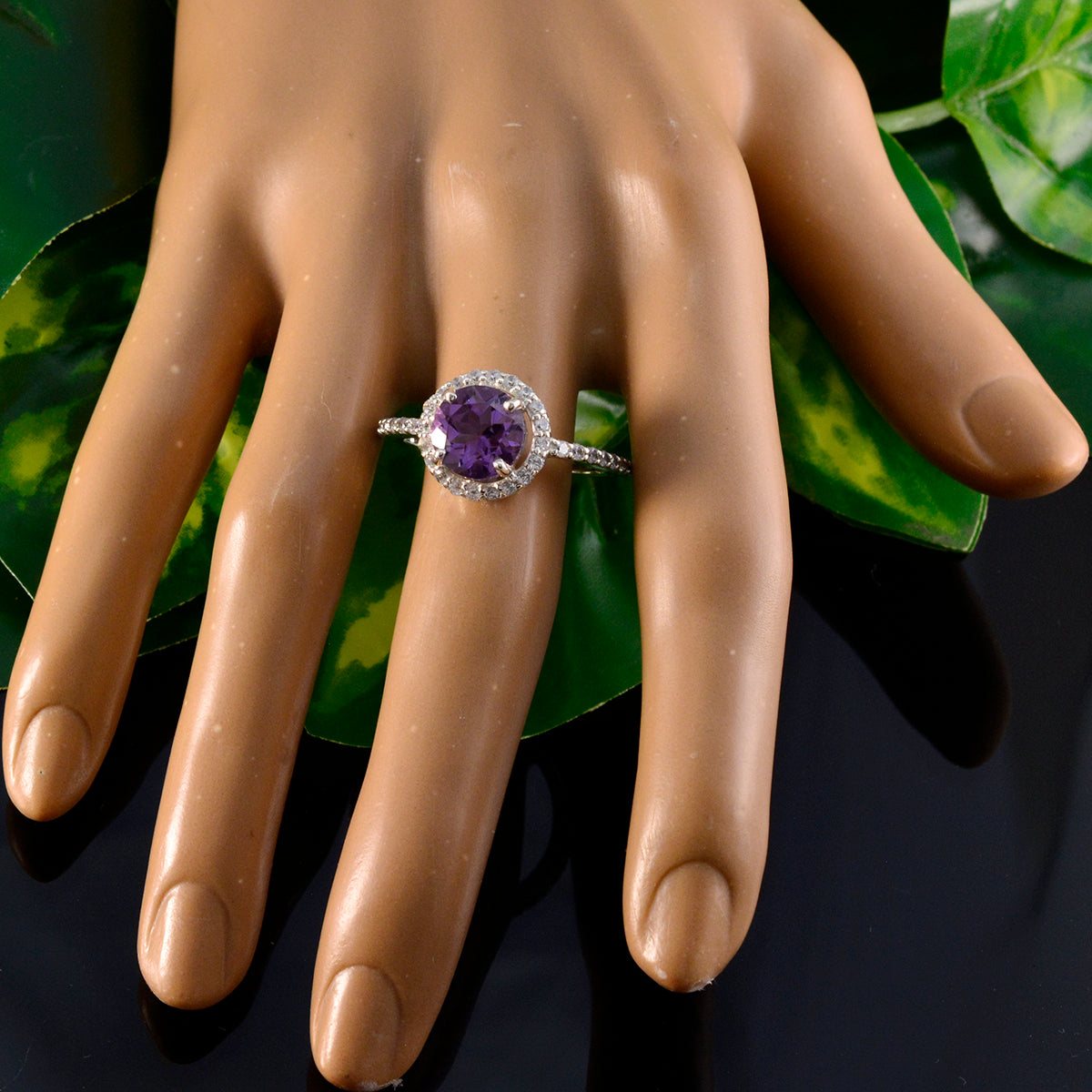 Araya Sophisticated Purple Halo Ring