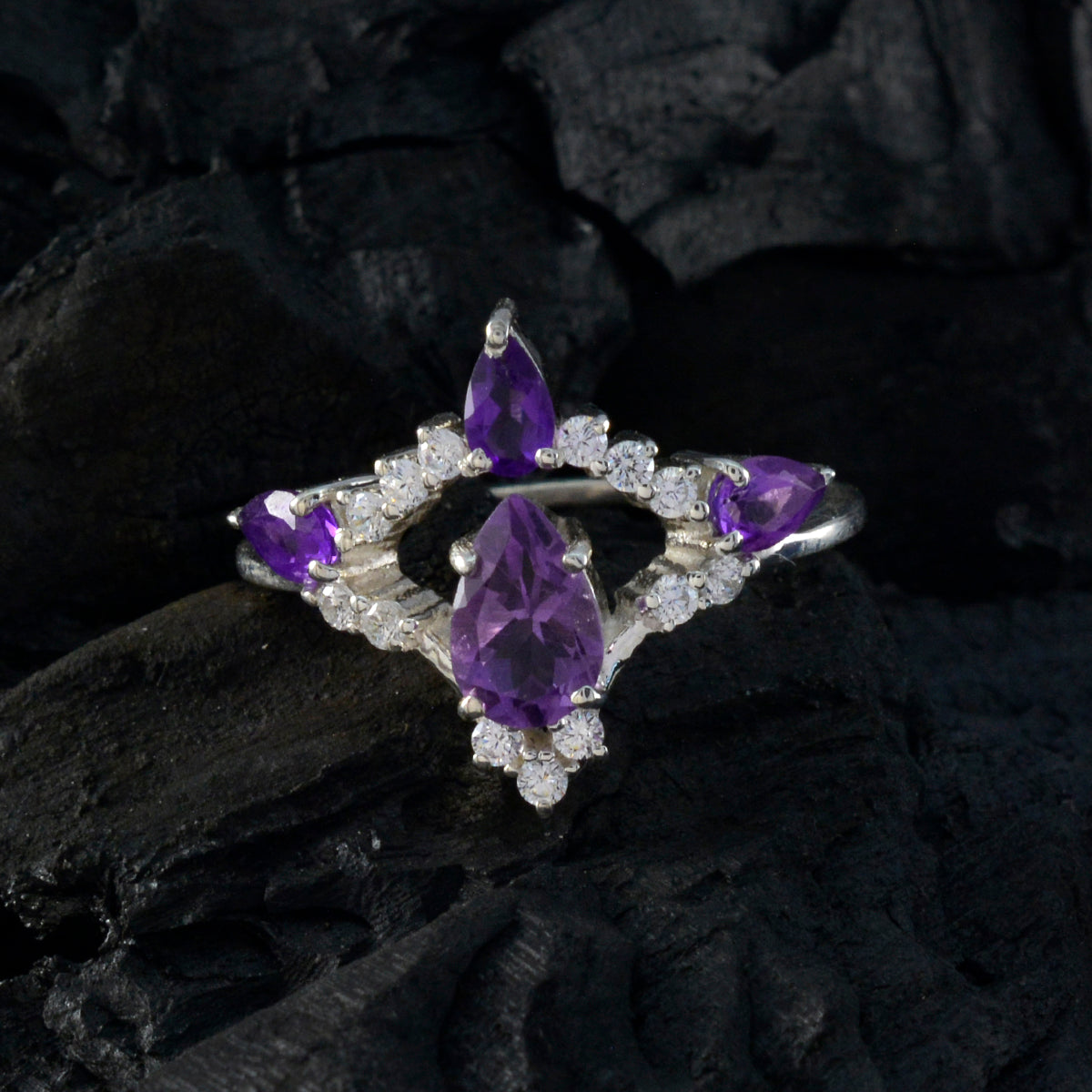 Siti Sophisticated Purple Halo Ring