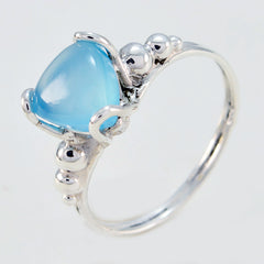 Clara Rope-Wire Blue Solitaire Ring