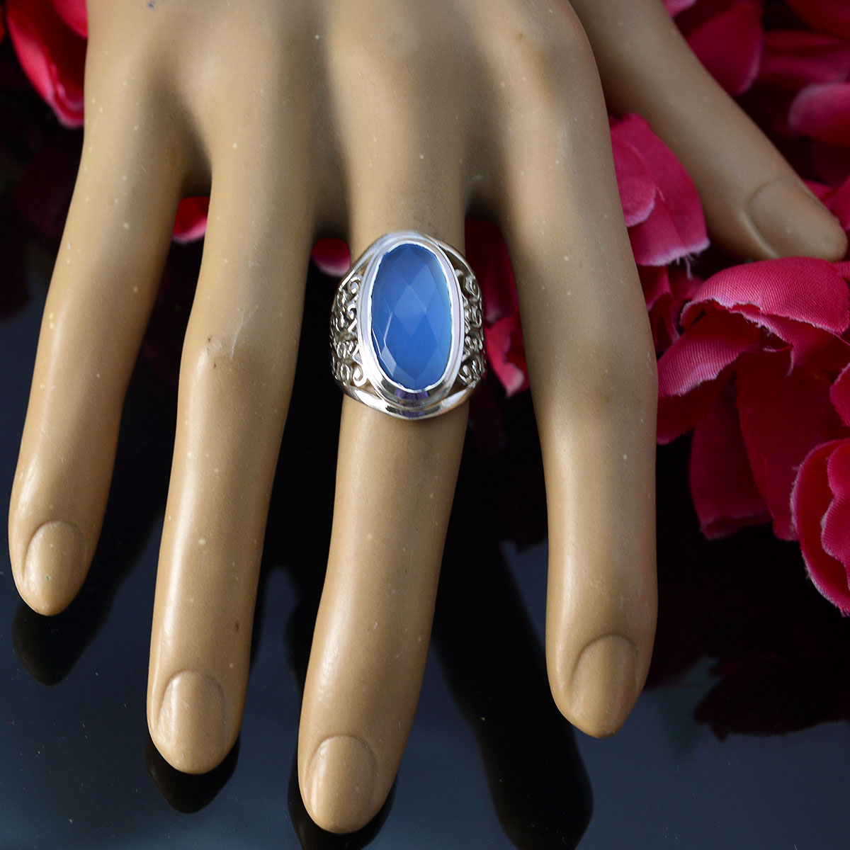 Dayana Filigree Blue Solitaire Ring