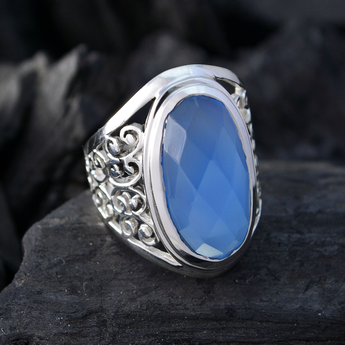 Dayana Filigree Blue Solitaire Ring