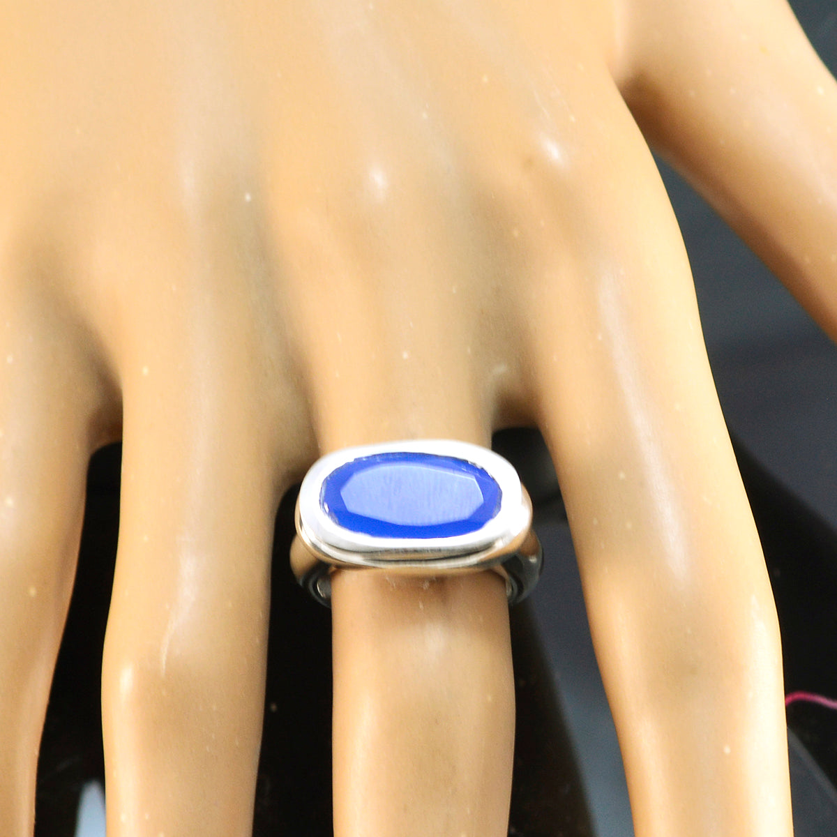 Abigail Feminine Blue Solitaire Ring