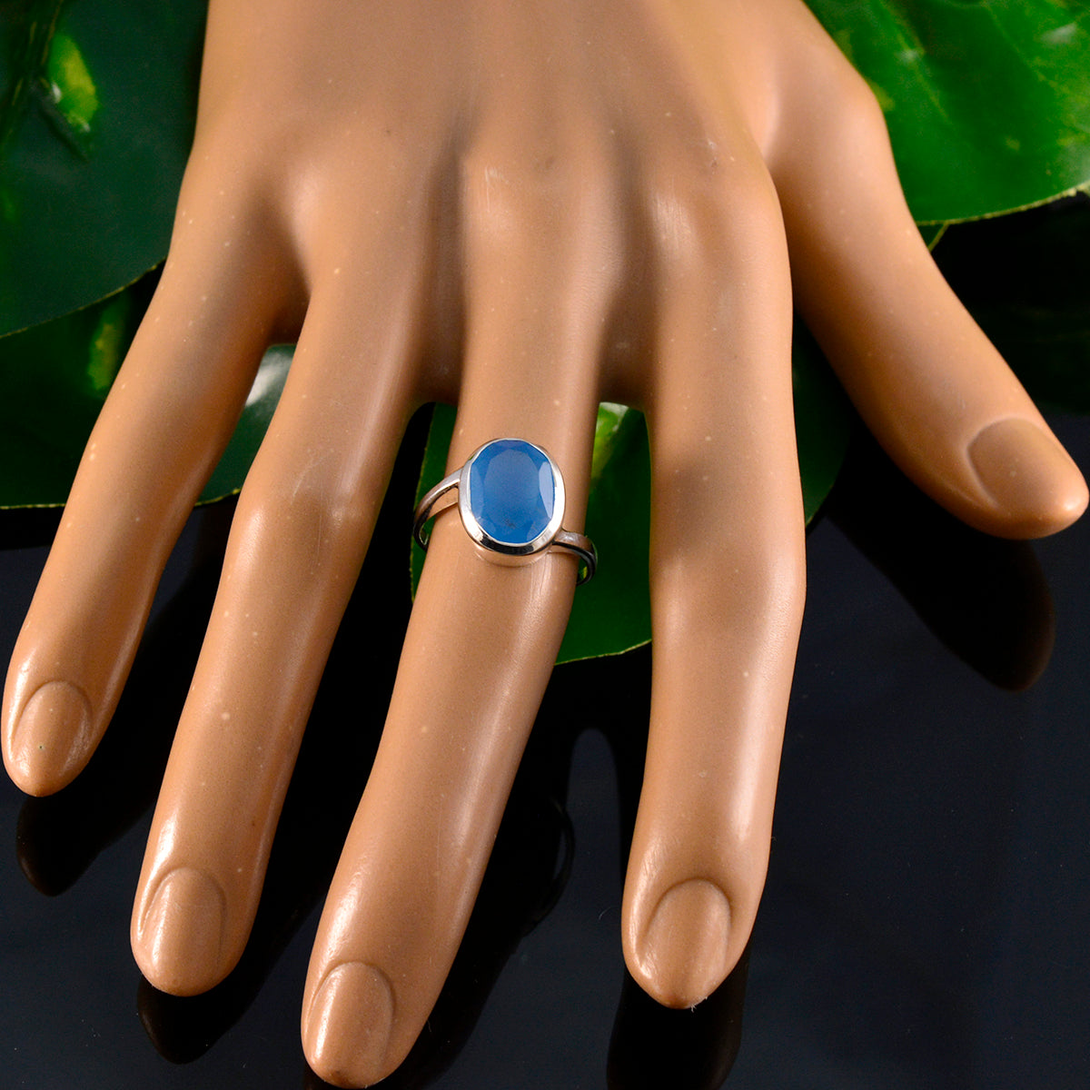 Xiu Contemporary Blue Solitaire Ring