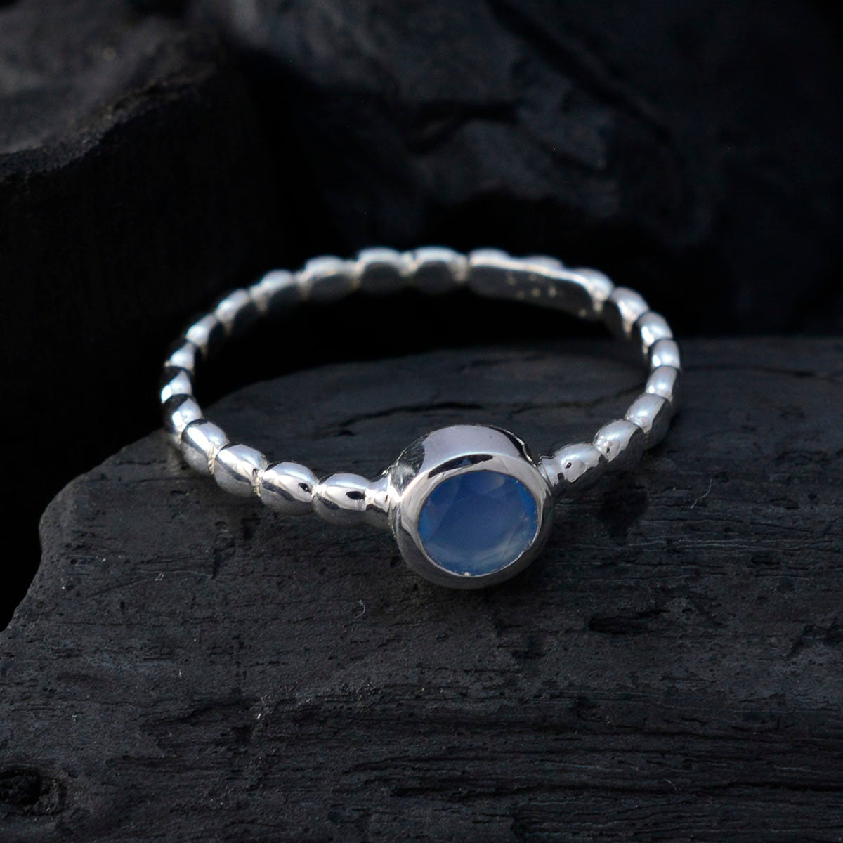 Mathilde Romantic Blue Solitaire Ring