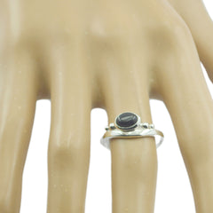 Emi Graceful Black Solitaire Ring