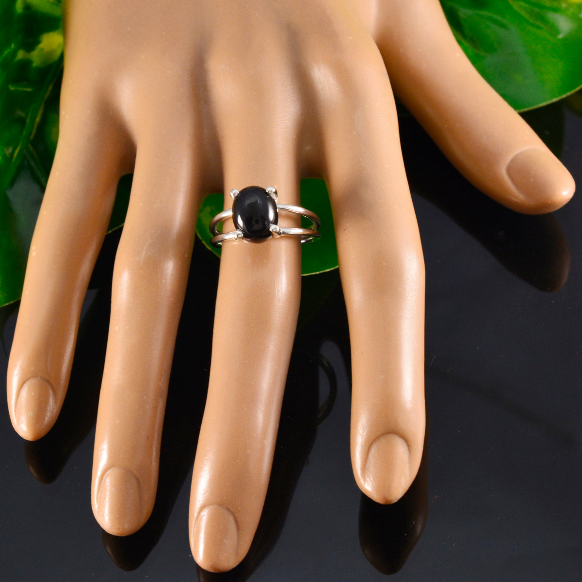 Eliza Abstract Black Solitaire Ring