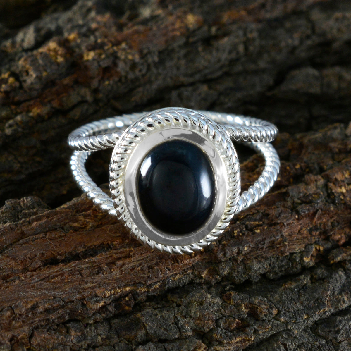 Gabriela Rope-Wire Black Solitaire Ring