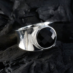 Eleanor Armor Black Solitaire Band