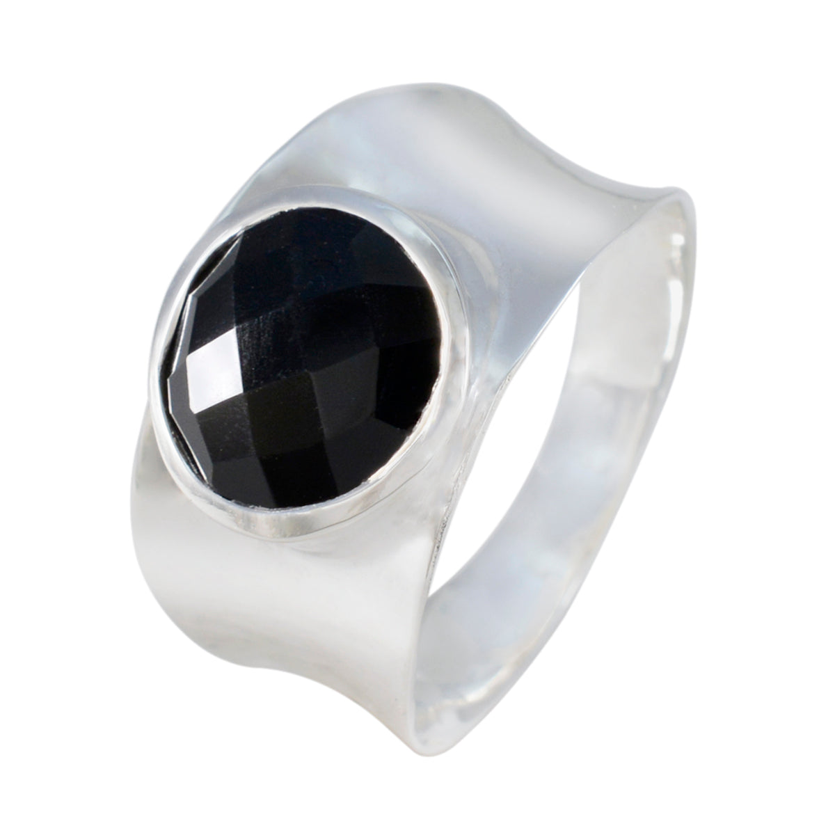 Eleanor Armor Black Solitaire Band