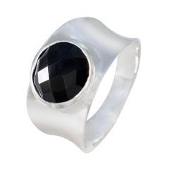 Eleanor Armor Black Solitaire Band