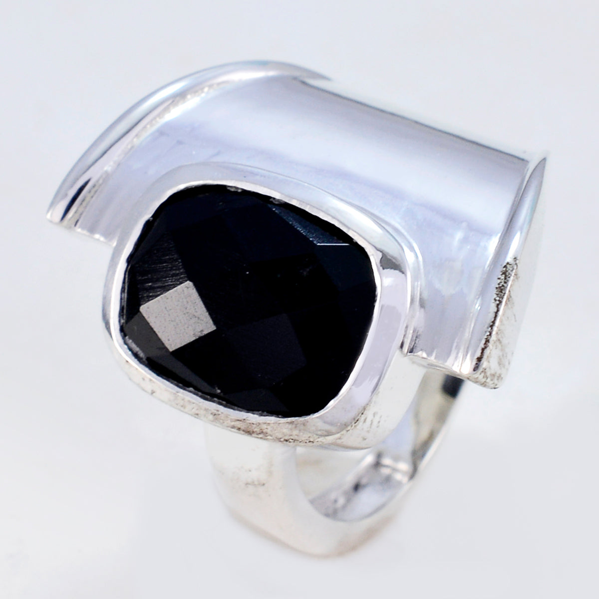 Angel Signet Black Solitaire Ring