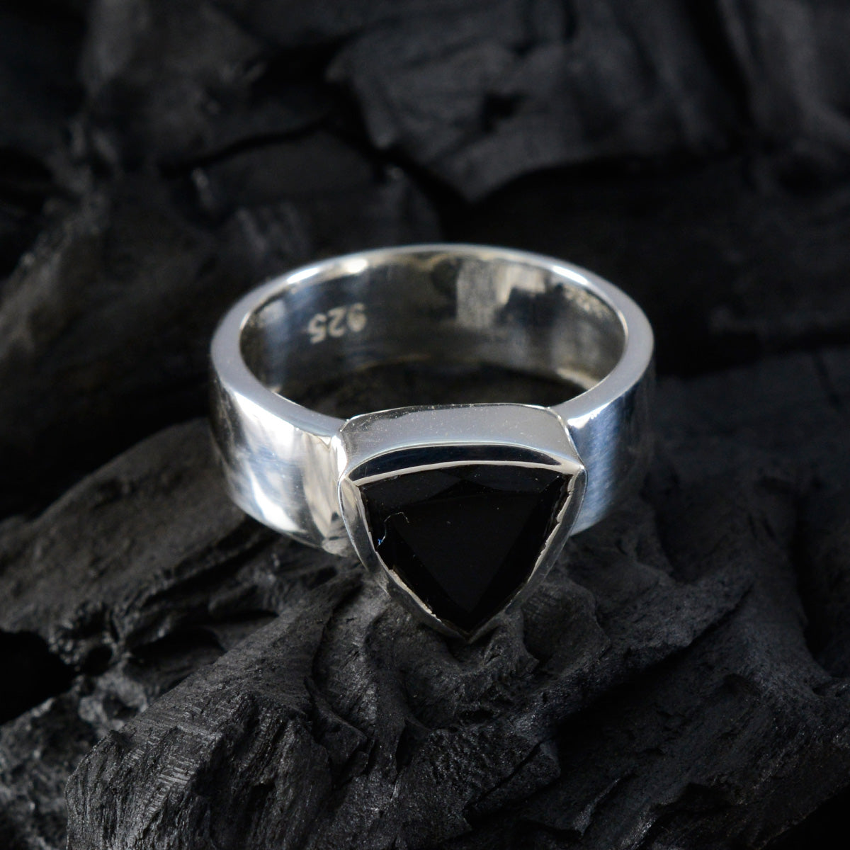 Zoey Signet Black Solitaire Band