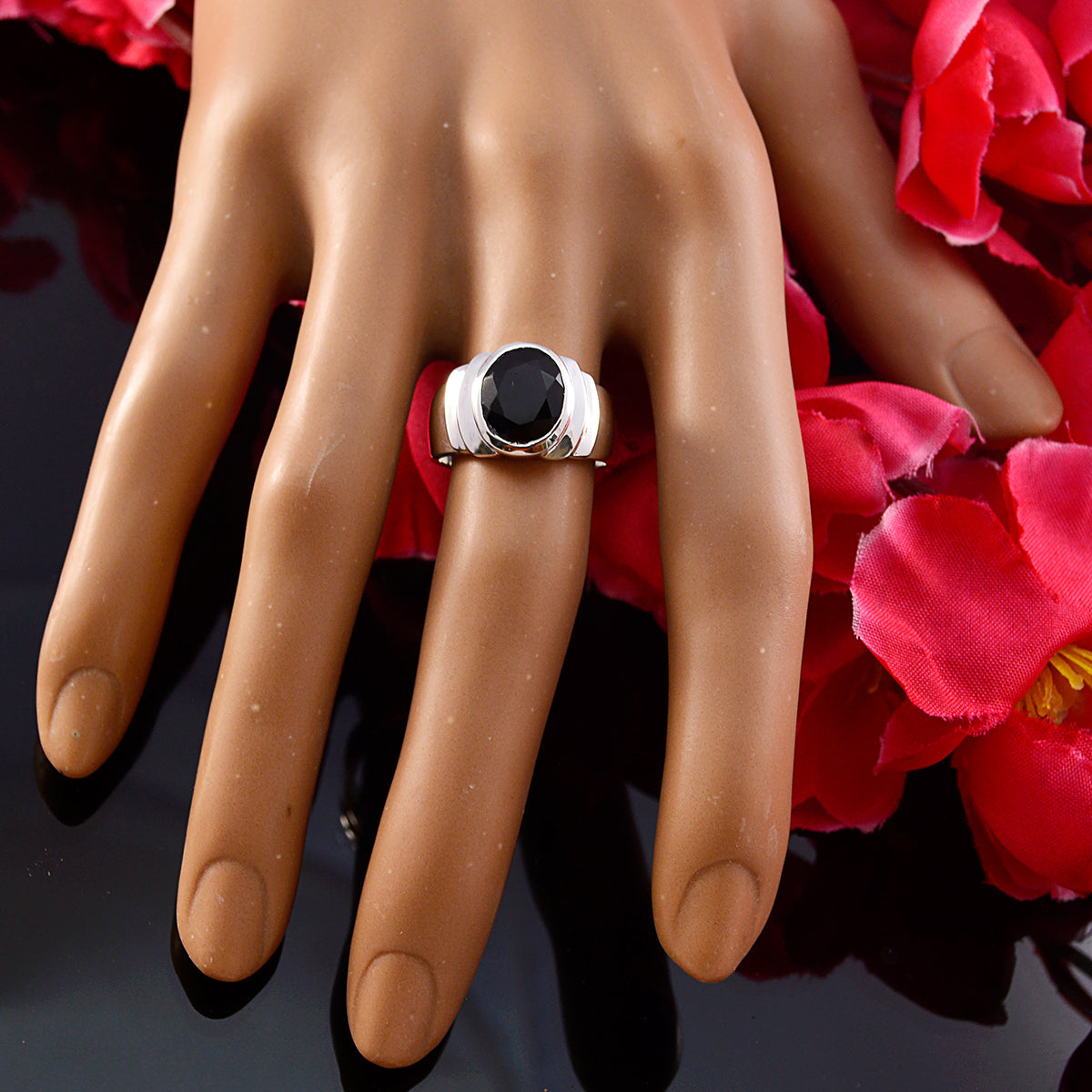 Elena Love Black Solitaire Ring