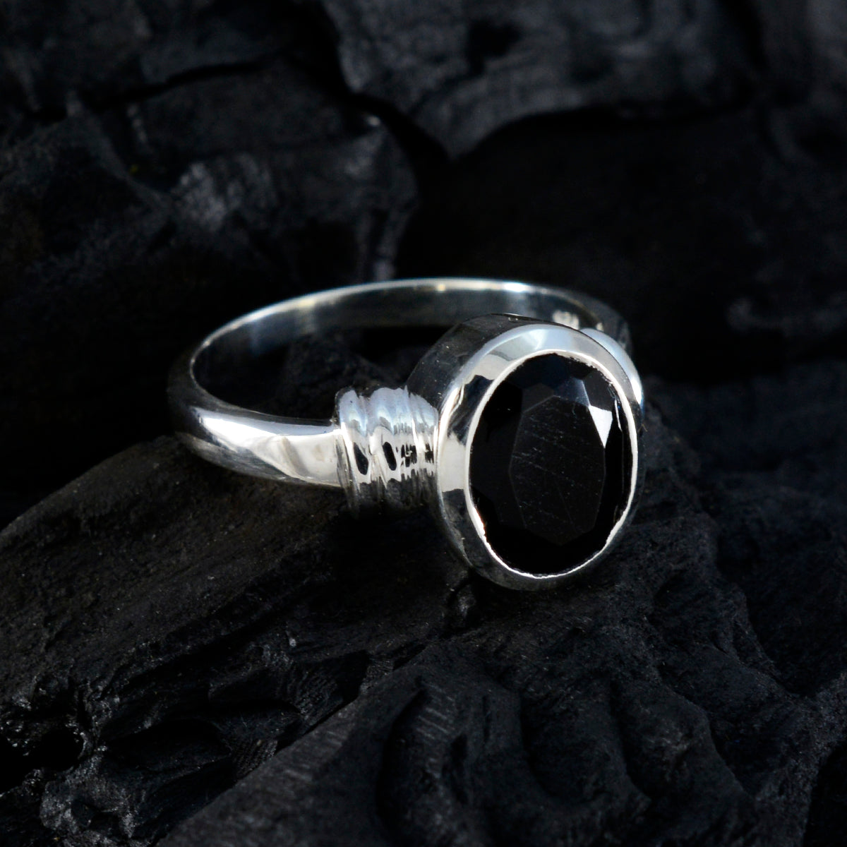 Teresa Sophisticated Black Solitaire Ring