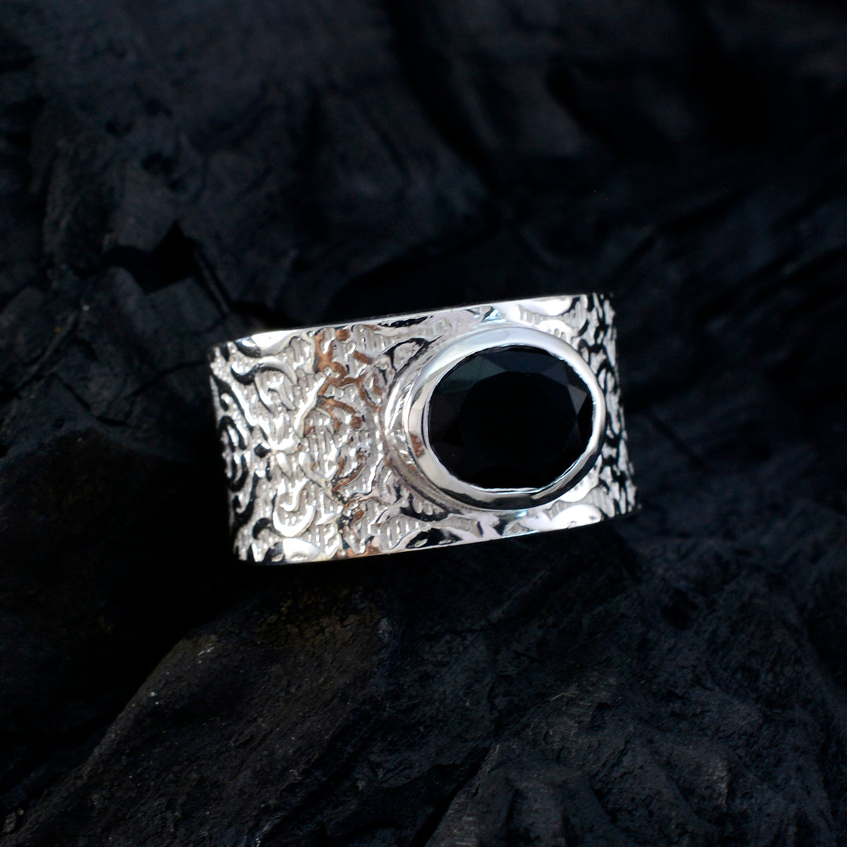 Meera Art Deco Black Solitaire Ring