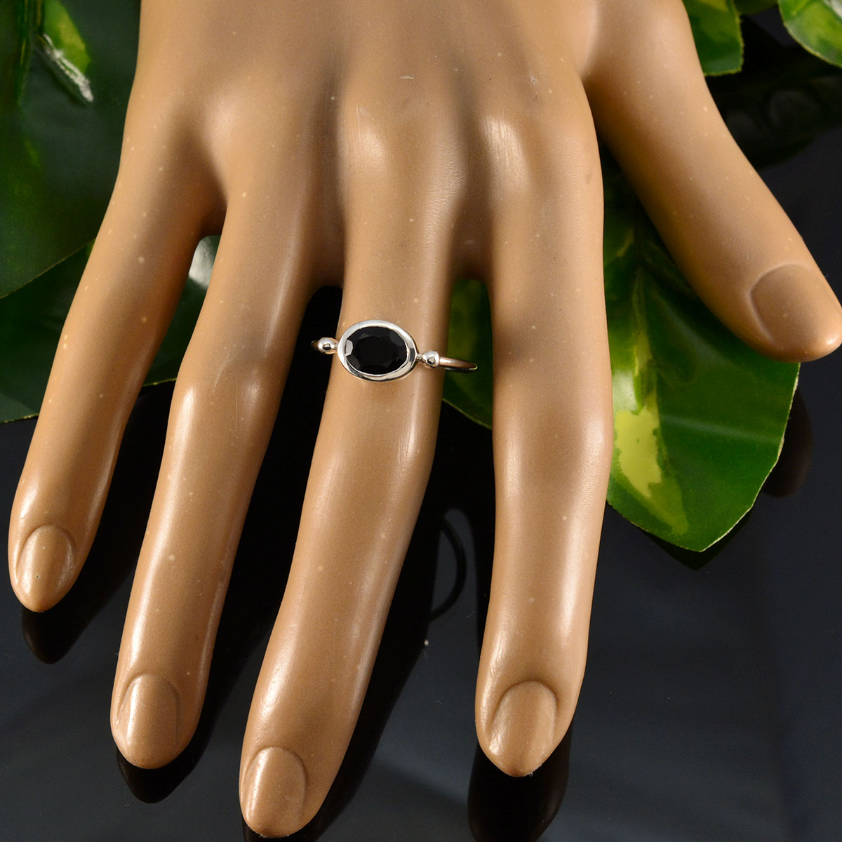 Yan Contemporary Black Solitaire Ring